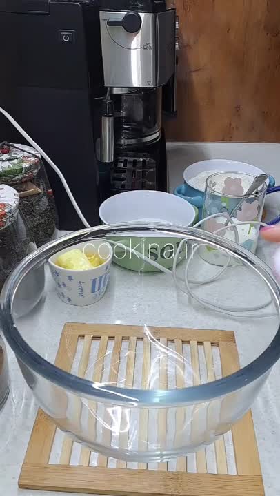 کیک شیرعسلی