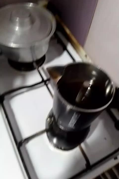 کیک با قهوه 