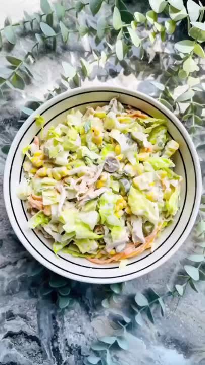 سالاد مرغ شیک و مجلسی