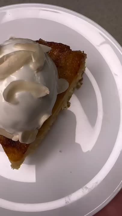 کیک آپساید داون‌هلو