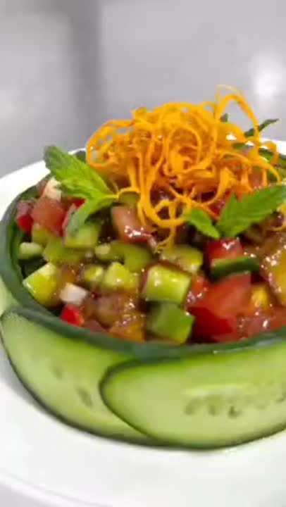 بشقاب رستوران گرونها