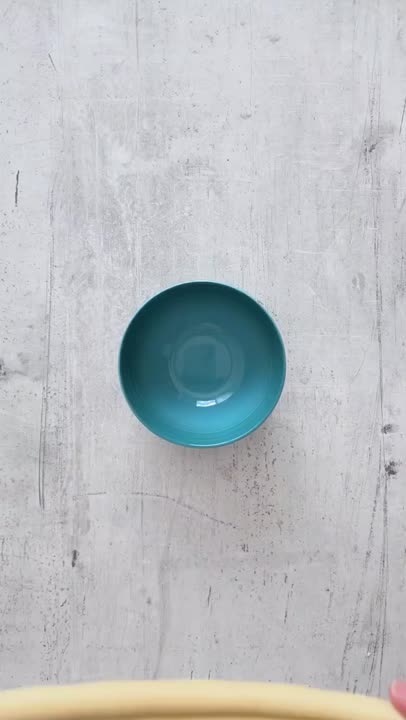 پیچیدن خمیر