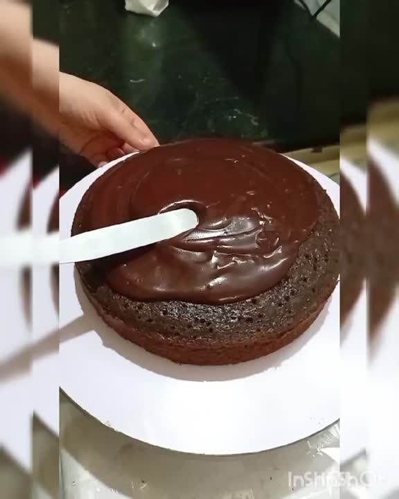 کیک شکلاتی ?