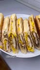 ساندویچ مرغ و قارچ
