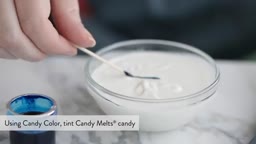 تزئین کیک تولد بادکنکی