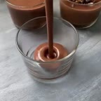 محلبی شکلاتی خیلی خوشمزه و آسون با مواد دم دستی